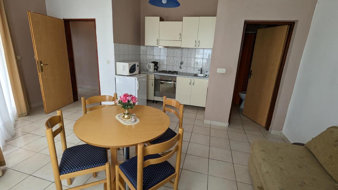 Apartments Dario Ražanj Esterno foto